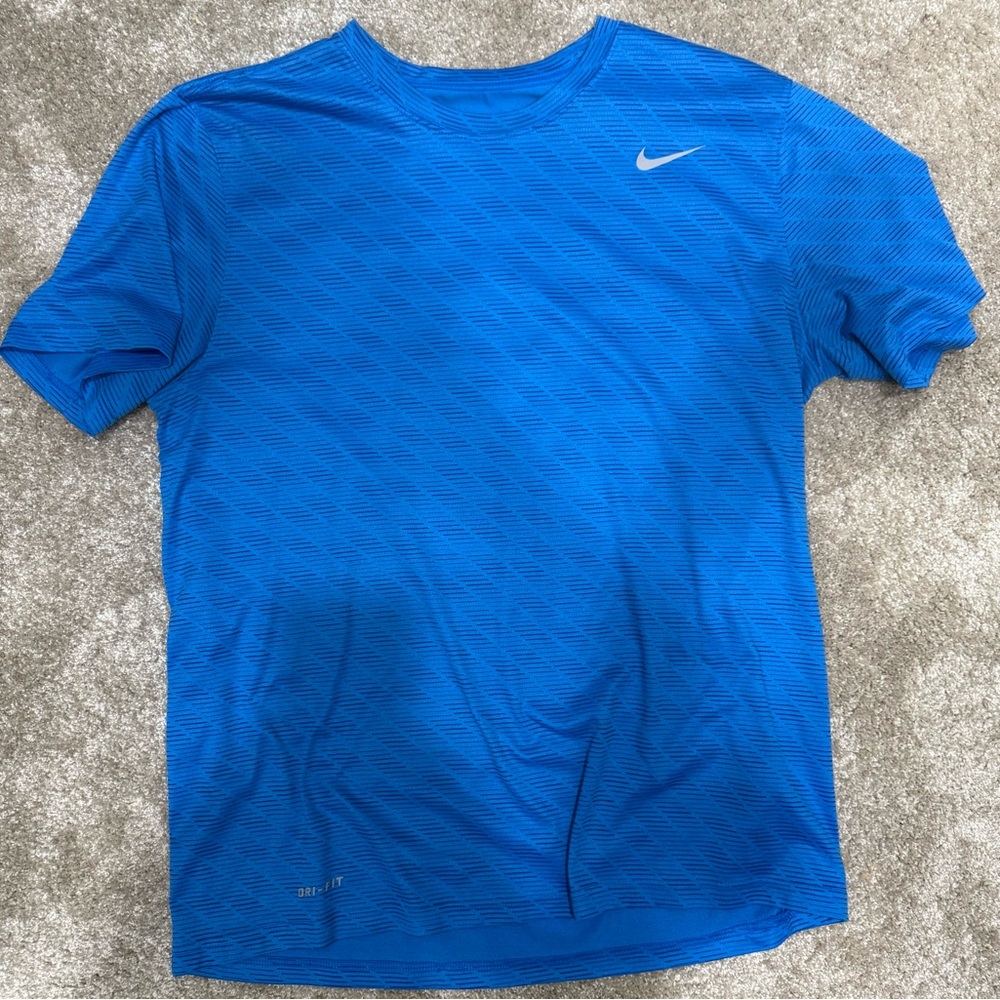 Nike Men's Vibrant Blue Short Sleeve Tee